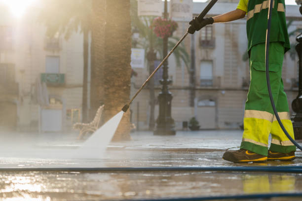 Best Restaurant Pressure Washing  in Bunk Foss, WA